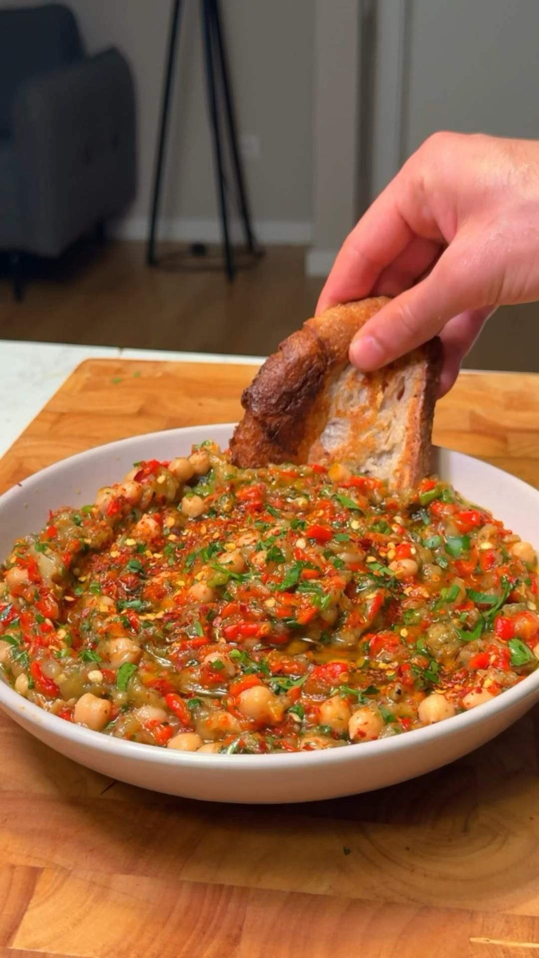 Mediterranean Chickpea Salad Bowls